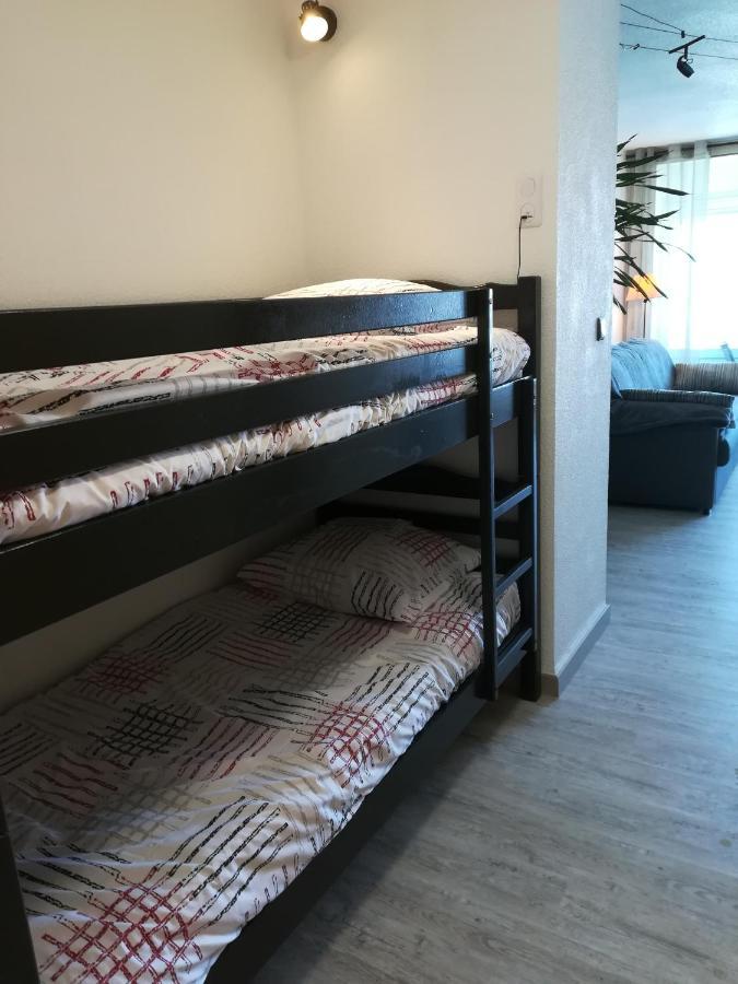 Studio Cabine Vue Port Avec Parking Prive, Piscine, Parc, Boulodrome Agde Luaran gambar