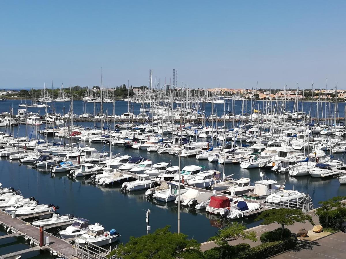 Studio Cabine Vue Port Avec Parking Prive, Piscine, Parc, Boulodrome Agde Luaran gambar